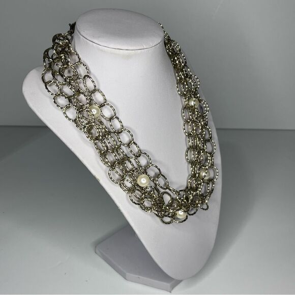 ✨ 3/$25 Statement Fashion Jewelry ✨ - Picture 1 of 7